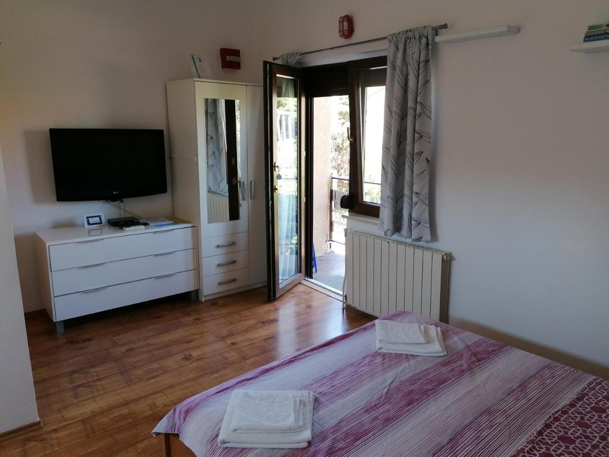 Nice Studio Near Centar+Free Parking Ρόβινι Εξωτερικό φωτογραφία